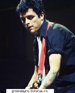 billie at guitar the old dummy fuck pictures